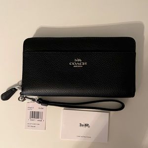 Coach Accordion Zip Wallet With Wristlet Strap
NWT
